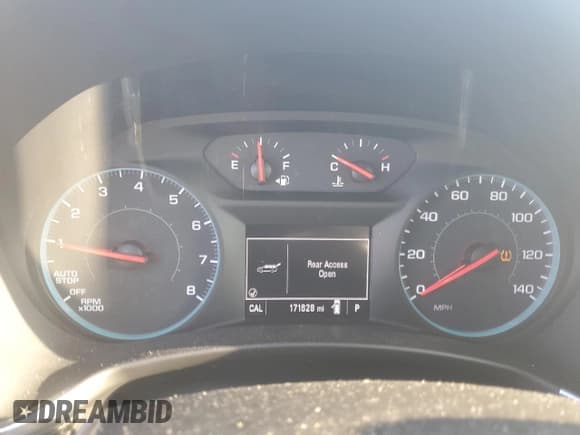 ✅ 2018 Chevrolet Equinox LT • VIN: 2GNAXJEV8J6267994 • Лот: 84784055. Опубликован ранее на Copart с пробегом 171 628 миль. Бесплатный доступ к архиву аукционных продаж из США и подробный отчёт об истории автомобиля на DreamBid. Изображение 9.