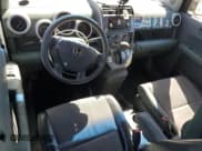 ✅ 2004 Honda Element EX • VIN: 5J6YH18594L001132 • Lot: 83769515. Listed on Copart with 215,788 mi. Free auction sales archive from the USA and detailed vehicle history report at DreamBid. Image 8.