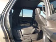 ✅ 2019 Ford Expedition Max Limited • VIN: 1FMJK1KTXKEA75351 • Lot: 41620986. Wystawiony na IAAI z przebiegiem 91 281 mil. Bezpłatny archiwum sprzedaży aukcyjnych z USA i szczegółowy raport historii pojazdu na DreamBid. Zdjęcie 8.