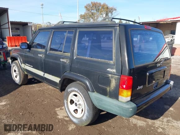 ✅ 2000 Jeep Cherokee • VIN: 1J4FF48S9YL203916 • Lot: 43690585. Listed on IAAI with 230,001 mi. Free auction sales archive from the USA and detailed vehicle history report at DreamBid. Image 3.