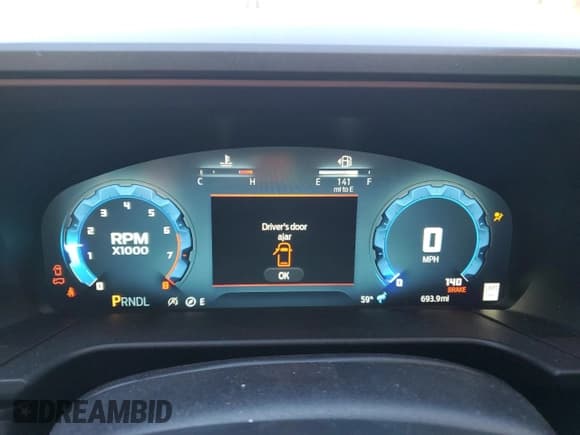 ✅ 2025 Ford Bronco Sport Outer Banks • VIN: 3FMCR9CN1SRF05252 • Lot: 86493135. Wystawiony na Copart z przebiegiem 693 mil. Bezpłatny archiwum sprzedaży aukcyjnych z USA i szczegółowy raport historii pojazdu na DreamBid. Zdjęcie 9.