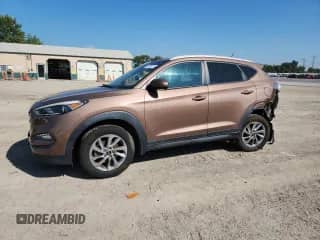 2016 Hyundai Tucson SE with VIN KM8J33A47GU135408, listed as a Copart auction lot 71096375 with 104,842 mi miles and Salvage title. Bid and sale history available at DreamBid. Image 1.