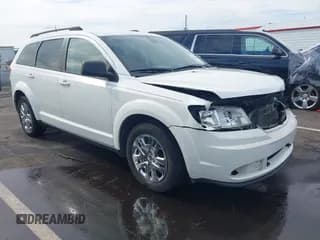 ✅ 2019 Dodge Journey SE Value • VIN: 3C4PDCAB2KT746623 • Lot: 43021792. Wystawiony na IAAI z przebiegiem 126 953 mil. Bezpłatny archiwum sprzedaży aukcyjnych z USA i szczegółowy raport historii pojazdu na DreamBid. Zdjęcie 1.