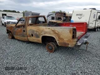 ✅ 1996 GMC Sierra 3500 • VIN: 1GTHK34J4TZ501930 • Lot: 65223884. Wystawiony na Copart z przebiegiem Nie podano. Bezpłatny archiwum sprzedaży aukcyjnych z USA i szczegółowy raport historii pojazdu na DreamBid. Zdjęcie 2.