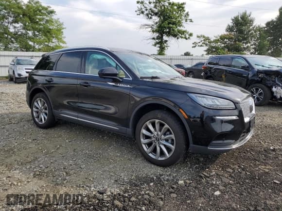 ✅ 2022 Lincoln Corsair Standard • VIN: 5LMCJ1D99NUL01433 • Lot: 59251583. Wystawiony na Copart z przebiegiem 29 217 mil. Bezpłatny archiwum sprzedaży aukcyjnych z USA i szczegółowy raport historii pojazdu na DreamBid. Zdjęcie 4.