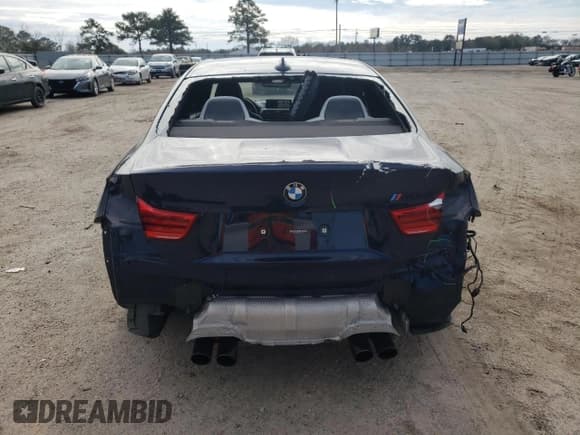 ✅ 2019 BMW M4 • VIN: WBS4Y9C55KAG67290 • Lot: 88950015. Wystawiony na Copart z przebiegiem 78 284 mil. Bezpłatny archiwum sprzedaży aukcyjnych z USA i szczegółowy raport historii pojazdu na DreamBid. Zdjęcie 6.