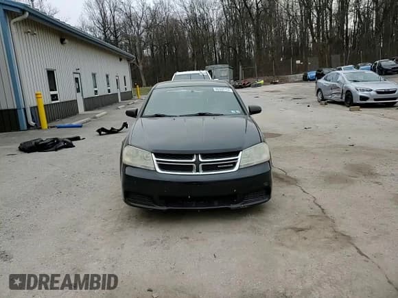 ✅ 2012 Dodge Avenger SXT • VIN: 1C3CDZCB1CN174898 • Лот: 86300154. Опубликован ранее на Copart с пробегом 170 682 миль. Бесплатный доступ к архиву аукционных продаж из США и подробный отчёт об истории автомобиля на DreamBid. Изображение 13.