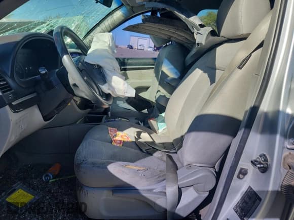 ✅ 2008 Hyundai Santa Fe GLS • VIN: 5NMSG13D68H158394 • Lot: 87401025. Listed on Copart with Not provided. Free auction sales archive from the USA and detailed vehicle history report at DreamBid. Image 7.