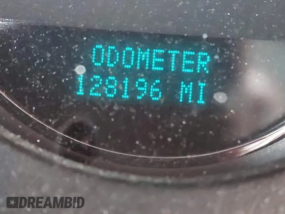 ✅ 2011 Chevrolet Suburban LTZ • VIN: 1GNSKKE32BR399047 • Lot: 43716916. Listed on IAAI with 128,196 mi. Free auction sales archive from the USA and detailed vehicle history report at DreamBid. Image 14.