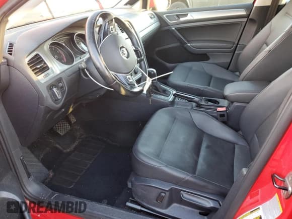 ✅ 2015 Volkswagen Golf TSI S • VIN: 3VW217AU7FM009524 • Lot: 92803295. Listed on Copart with 105,481 mi. Free auction sales archive from the USA and detailed vehicle history report at DreamBid. Image 7.