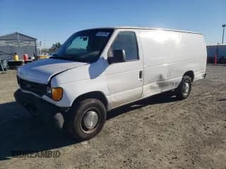 ✅ 2003 Ford Econoline Cargo Super • VIN: 1FTNS24L73HB81670 • Lot: 87534755. Wystawiony na Copart z przebiegiem 400 136 mil. Bezpłatny archiwum sprzedaży aukcyjnych z USA i szczegółowy raport historii pojazdu na DreamBid. Zdjęcie 1.