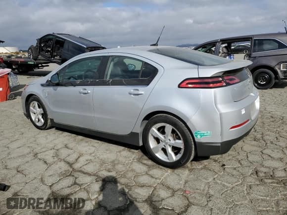 ✅ 2013 Chevrolet Volt • VIN: 1G1RF6E47DU149145 • Lot: 82358015. Listed on Copart with 73,247 mi. Free auction sales archive from the USA and detailed vehicle history report at DreamBid. Image 2.