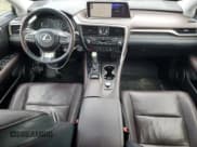 ✅ 2017 Lexus RX 350 • VIN: 2T2BZMCA8HC058476 • Lot: 90597265. Wystawiony na Copart z przebiegiem 110 926 mil. Bezpłatny archiwum sprzedaży aukcyjnych z USA i szczegółowy raport historii pojazdu na DreamBid. Zdjęcie 8.