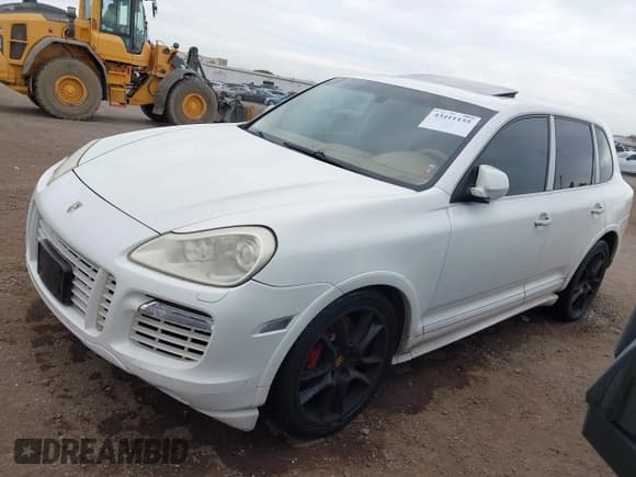 ✅ 2009 Porsche Cayenne Turbo • VIN: WP1AC29P19LA82659 • Лот: 43411155. Опубликован ранее на IAAI с пробегом 240 264 миль. Бесплатный доступ к архиву аукционных продаж из США и подробный отчёт об истории автомобиля на DreamBid. Изображение 18.