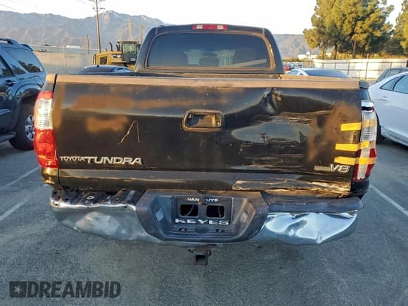 ✅ 2006 Toyota Tundra SR5 • VIN: 5TBET34146S548034 • Лот: 94333085. Опубликован ранее на Copart с пробегом 258 912 миль. Бесплатный доступ к архиву аукционных продаж из США и подробный отчёт об истории автомобиля на DreamBid. Изображение 6.