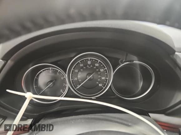 ✅ 2020 Mazda CX-5 Touring • VIN: JM3KFBCM1L0865024 • Lot: 92343245. Wystawiony na Copart z przebiegiem Nie podano. Bezpłatny archiwum sprzedaży aukcyjnych z USA i szczegółowy raport historii pojazdu na DreamBid. Zdjęcie 9.