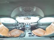 ✅ 2019 Ford Mustang EcoBoost Premium • VIN: 1FATP8UH5K5115647 • Лот: 87118525. Опубликован ранее на Copart с пробегом 56 306 миль. Бесплатный доступ к архиву аукционных продаж из США и подробный отчёт об истории автомобиля на DreamBid. Изображение 14.