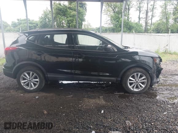 ✅ 2019 Nissan Rogue SV • VIN: JN1BJ1CR7KW629814 • Lot: 42266678. Wystawiony na IAAI z przebiegiem 66 392 mil. Bezpłatny archiwum sprzedaży aukcyjnych z USA i szczegółowy raport historii pojazdu na DreamBid. Zdjęcie 13.