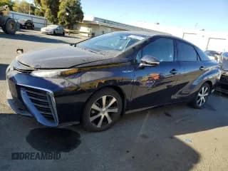 ✅ 2016 Toyota Mirai • VIN: JTDBVRBD9GA000565 • Lot: 73103234. Wystawiony na Copart z przebiegiem 77 957 mil. Bezpłatny archiwum sprzedaży aukcyjnych z USA i szczegółowy raport historii pojazdu na DreamBid. Zdjęcie 1.
