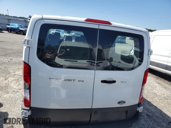 ✅ 2017 Ford Transit XL • VIN: 1FMZK1ZM1HKA86833 • Lot: 85689115. Wystawiony na Copart z przebiegiem 123 927 mil. Bezpłatny archiwum sprzedaży aukcyjnych z USA i szczegółowy raport historii pojazdu na DreamBid. Zdjęcie 6.