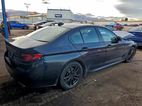 ✅ 2023 BMW 5 Series 540i xDrive • VIN: WBA73BJ03PWY01865 • Lot: 94159515. Listed on Copart with Not provided. Free auction sales archive from the USA and detailed vehicle history report at DreamBid. Image 3.