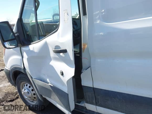 ✅ 2023 Ford Transit Cargo • VIN: 1FTBR2X84PKB37947 • Лот: 41750849. Опубликован ранее на IAAI с пробегом 58 114 миль. Бесплатный доступ к архиву аукционных продаж из США и подробный отчёт об истории автомобиля на DreamBid. Изображение 14.