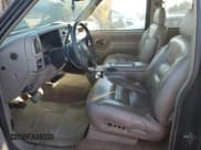 ✅ 1997 GMC Sierra 2500 • VIN: 1GTGC29J0VE541668 • Лот: 43625795. Опубликован ранее на Copart с пробегом 68 131 миль. Бесплатный доступ к архиву аукционных продаж из США и подробный отчёт об истории автомобиля на DreamBid. Изображение 7.