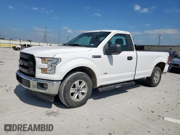 ✅ 2017 Ford F-150 XL • VIN: 1FTMF1CP6HKD08000 • Lot: 84197835. Listed on Copart with 174,973 mi. Free auction sales archive from the USA and detailed vehicle history report at DreamBid. Image 1.