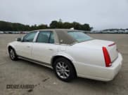 ✅ 2011 Cadillac DTS Luxury Collection • VIN: 1G6KD5E66BU121170 • Лот: 80367315. Опубликован ранее на Copart с пробегом 182 107 миль. Бесплатный доступ к архиву аукционных продаж из США и подробный отчёт об истории автомобиля на DreamBid. Изображение 2.