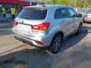 ✅ 2018 Mitsubishi Outlander ES • VIN: JA4AP3AU1JU024931 • Lot: 42068242. Wystawiony na IAAI z przebiegiem 128 250 mil. Bezpłatny archiwum sprzedaży aukcyjnych z USA i szczegółowy raport historii pojazdu na DreamBid. Zdjęcie 4.