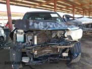 ✅ 2015 Toyota Tacoma PreRunner • VIN: 3TMKU4HN0FM046941 • Lot: 42533553. Wystawiony na IAAI z przebiegiem 123 115 mil. Bezpłatny archiwum sprzedaży aukcyjnych z USA i szczegółowy raport historii pojazdu na DreamBid. Zdjęcie 6.