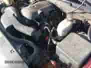 2005 Chevrolet Suburban LS z VIN 1GNFK16Z15J207781, wystawiony jako IAAI lot #43564350 z przebiegiem 288 836 mil mil oraz . Historia ofert i sprzedaży dostępna na DreamBid. Obrazek 6.