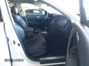 ✅ 2016 Infiniti QX70 • VIN: JN8CS1MW3GM750320 • Lot: 43430258. Listed on IAAI with 194,716 mi. Free auction sales archive from the USA and detailed vehicle history report at DreamBid. Image 5.