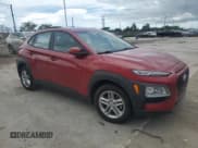 ✅ 2021 Hyundai Kona SE • VIN: KM8K12AA8MU666722 • Лот: 62420224. Опубликован ранее на Copart с пробегом Не указан. Бесплатный доступ к архиву аукционных продаж из США и подробный отчёт об истории автомобиля на DreamBid. Изображение 4.