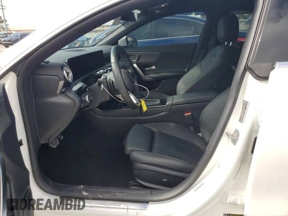 2024 Mercedes-Benz CLA 250 с VIN W1K5J4GB3RN453746, выставлен на аукционе Copart как лот 46155625 с пробегом 12 750 миль миль и Списание • Salvage title. История ставок и продаж доступна на DreamBid. Изображение 7.