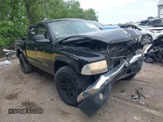 ✅ 2004 Dodge Dakota SLT • VIN: 1D7HG48N84S665038 • Lot: 42568882. Wystawiony na IAAI z przebiegiem 147 445 mil. Bezpłatny archiwum sprzedaży aukcyjnych z USA i szczegółowy raport historii pojazdu na DreamBid. Zdjęcie 1.