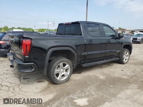 ✅ 2020 GMC Sierra 1500 • VIN: MVIN390304IND • Лот: 56961985. Опубликован ранее на Copart с пробегом 97 425 миль. Бесплатный доступ к архиву аукционных продаж из США и подробный отчёт об истории автомобиля на DreamBid. Изображение 3.