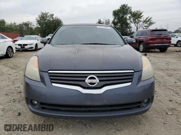 ✅ 2009 Nissan Altima SE • VIN: 1N4BL21E79N424917 • Lot: 81311045. Wystawiony na Copart z przebiegiem 220 360 mil. Bezpłatny archiwum sprzedaży aukcyjnych z USA i szczegółowy raport historii pojazdu na DreamBid. Zdjęcie 5.