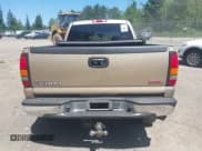 ✅ 2004 GMC Sierra 2500HD • VIN: 1GTHK23124F138414 • Lot: 42367150. Listed on IAAI with 261,121 mi. Free auction sales archive from the USA and detailed vehicle history report at DreamBid. Image 16.