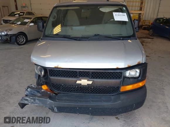 ✅ 2012 Chevrolet Express Passenger 1LS • VIN: 1GAZGZFG0C1187114 • Lot: 42462288. Listed on IAAI with 293,657 mi. Free auction sales archive from the USA and detailed vehicle history report at DreamBid. Image 6.