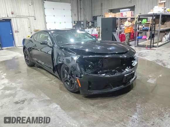 2023 Chevrolet Camaro 1LT с VIN 1G1FB1RS8P0138483, выставлен на аукционе Copart как лот 64937895 с пробегом 40 384 миль миль и Списание • Salvage title. История ставок и продаж доступна на DreamBid. Изображение 13.
