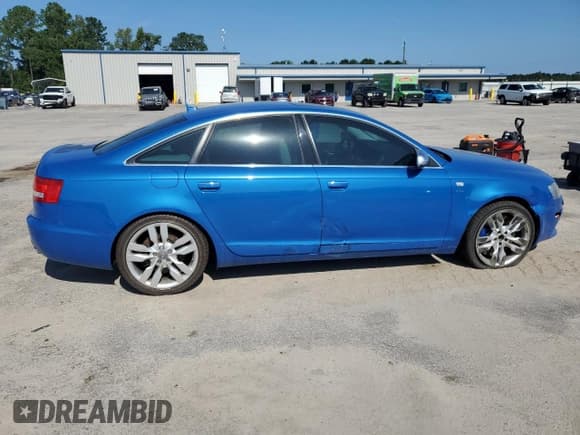 ✅ 2007 Audi S6 • VIN: WAUGN94F87N153965 • Lot: 69030745. Wystawiony na Copart z przebiegiem 103 909 mil. Bezpłatny archiwum sprzedaży aukcyjnych z USA i szczegółowy raport historii pojazdu na DreamBid. Zdjęcie 3.