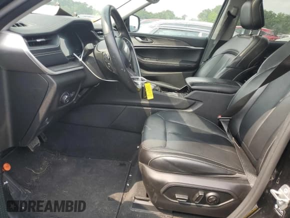 ✅ 2021 Jeep Grand Cherokee Limited • VIN: 1C4RJKBG9M8133745 • Lot: 67201355. Listed on Copart with 66,132 mi. Free auction sales archive from the USA and detailed vehicle history report at DreamBid. Image 7.