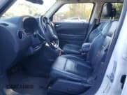 ✅ 2016 Jeep Patriot High Altitude • VIN: 1C4NJRFB0GD707070 • Lot: 82214085. Listed on Copart with 77,617 mi. Free auction sales archive from the USA and detailed vehicle history report at DreamBid. Image 7.