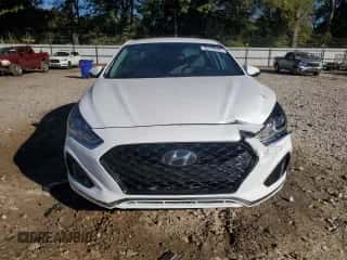 ✅ 2019 Hyundai Sonata SEL • VIN: 5NPE34AF9KH820784 • Lot: 86468005. Wystawiony na Copart z przebiegiem 63 806 mil mil. Skorzystaj z bezpłatnego archiwum sprzedaży aukcyjnych z USA i zobacz szczegółowy raport historii pojazdu na DreamBid. Zdjęcie 5.