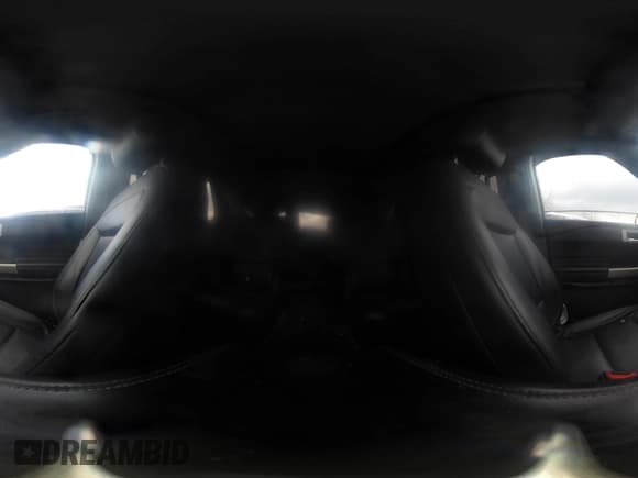 ✅ 2023 Ford Explorer XLT • VIN: 1FMSK8DH0PGB87612 • Lot: 43670434. Wystawiony na IAAI z przebiegiem 28 447 mil. Bezpłatny archiwum sprzedaży aukcyjnych z USA i szczegółowy raport historii pojazdu na DreamBid. Zdjęcie 20.