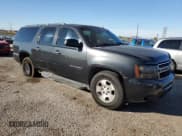 ✅ 2010 Chevrolet Suburban LS • VIN: 1GNUCHE07AR220594 • Lot: 91114965. Wystawiony na Copart z przebiegiem 257 543 mil. Bezpłatny archiwum sprzedaży aukcyjnych z USA i szczegółowy raport historii pojazdu na DreamBid. Zdjęcie 4.