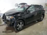 ✅ 2017 Toyota RAV4 LE • VIN: 2T3BFREV6HW575565 • Lot: 59052485. Wystawiony na Copart z przebiegiem 58 325 mil. Bezpłatny archiwum sprzedaży aukcyjnych z USA i szczegółowy raport historii pojazdu na DreamBid. Zdjęcie 1.