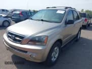 ✅ 2006 Kia Sorento LX • VIN: KNDJC733965630136 • Lot: 42982544. Listed on IAAI with 157,374 mi. Free auction sales archive from the USA and detailed vehicle history report at DreamBid. Image 2.