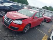 ✅ 2010 Volkswagen Jetta Limited Edition • VIN: 3VWRX7AJ6AM158664 • Lot: 42205340. Wystawiony na IAAI z przebiegiem 120 002 mil. Bezpłatny archiwum sprzedaży aukcyjnych z USA i szczegółowy raport historii pojazdu na DreamBid. Zdjęcie 17.